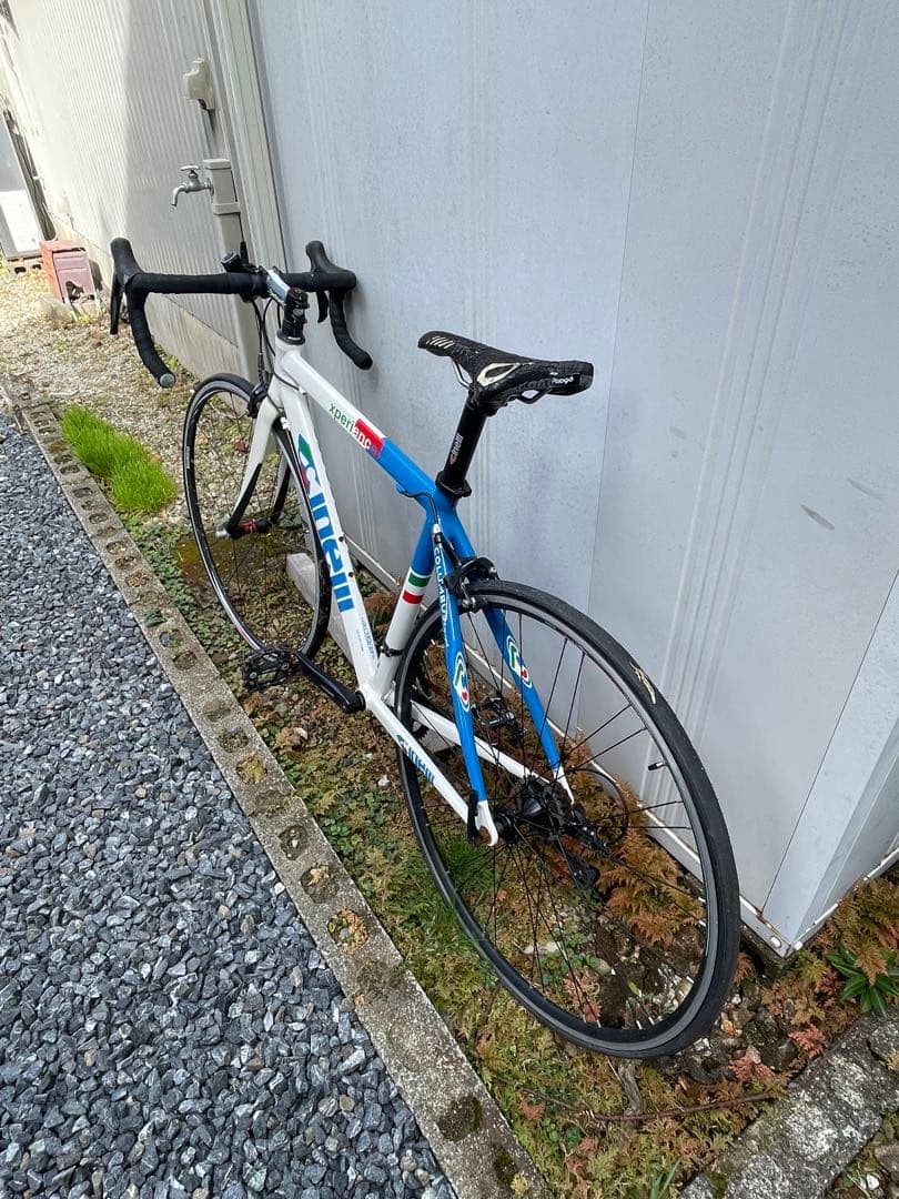 cinelli ロードバイク ホワイト/ブルーフレームのみ