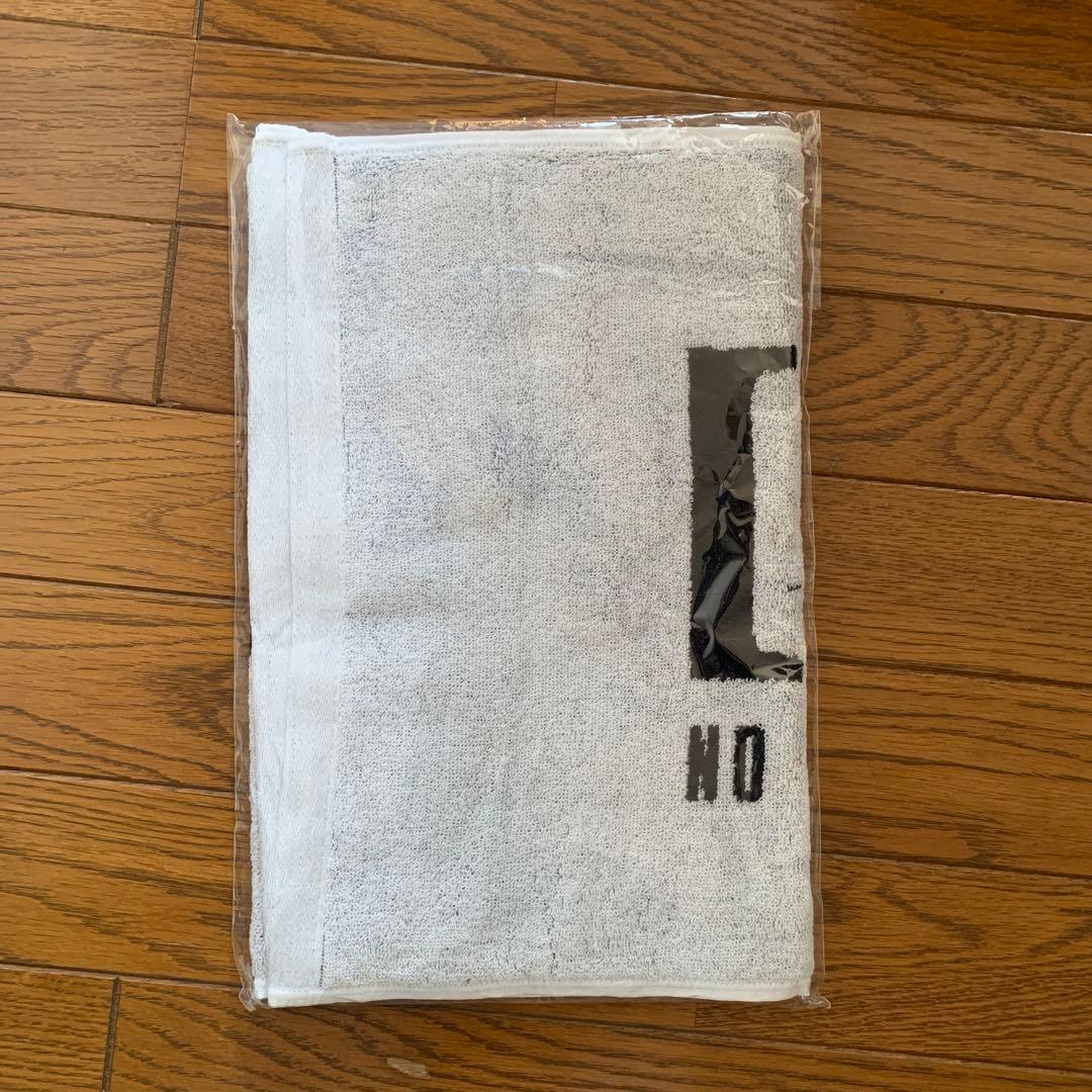 ⭐️新品⭐️NOiD タオル 白•黒　2枚　• ステッカー　3点セット
