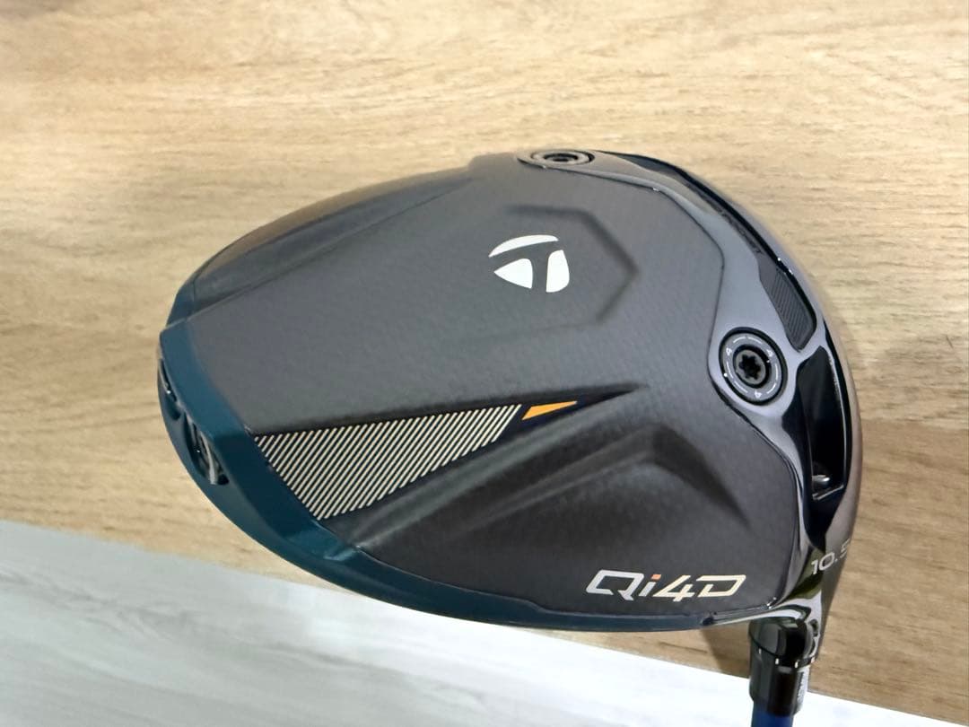 TaylorMade Qi4Dドライバー　10.5 ペンタスブルー　5Ｓ