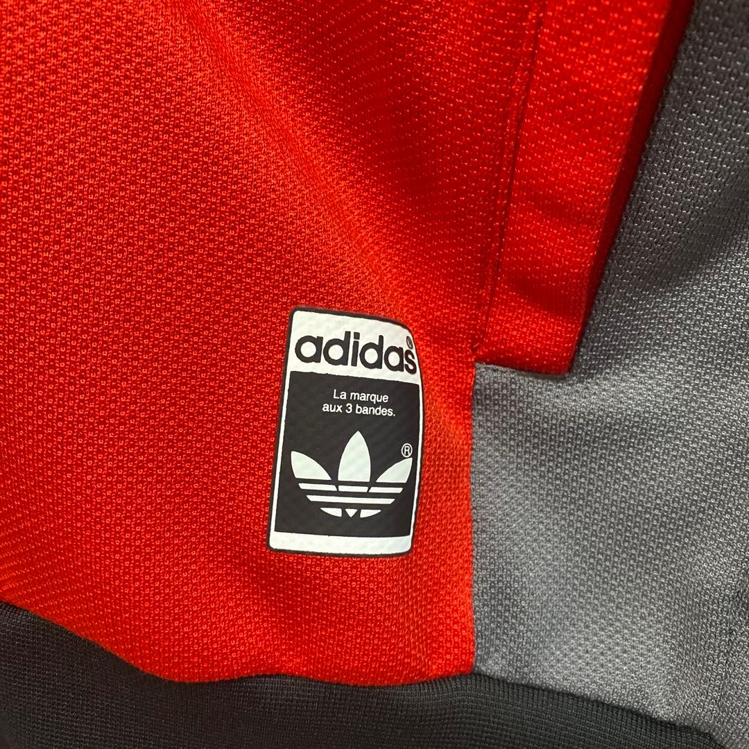 美品 adidas ウォームアップジャケット Mサイズ
