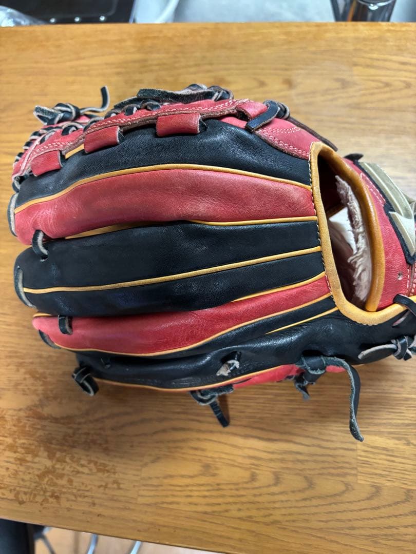 Mizuno レザーグローブ レッド/ブラック