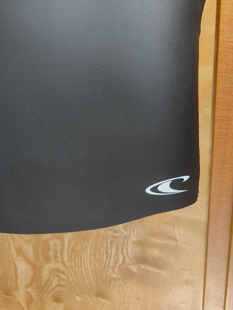 【極美品】O'neill オニール　正規品　ウェットスーツ フロントジップベスト