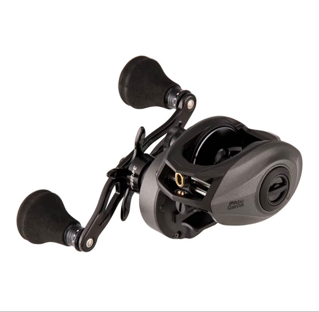 Abu Garcia レボビースト　ベイトリール