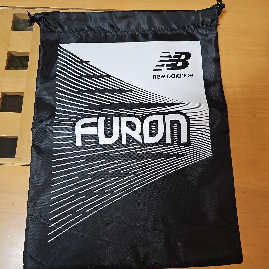 新品未使用　New Balance FURON PRO FG ブラックアウト