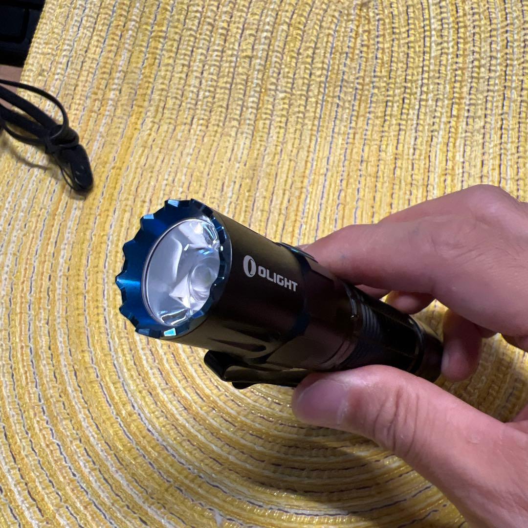 Olight(オーライト)M2R Pro Warrior 1800ルーメン