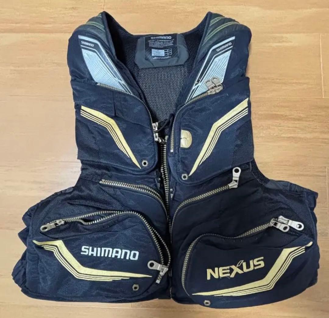 SHIMANO フィッシングベスト NEXUS ＸＬサイズ キャップ付き