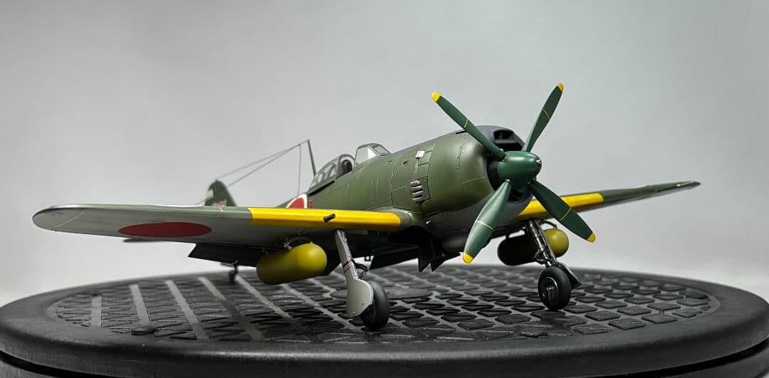 【完成品】ハセガワ 1/48 中島 キ84-1 四式戦闘機 疾風