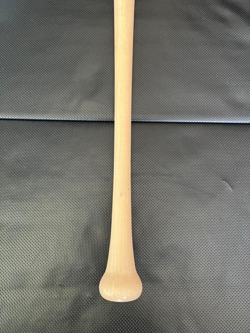 広島カープ　會澤翼 #27　バット NPBマーク 支給品　実使用