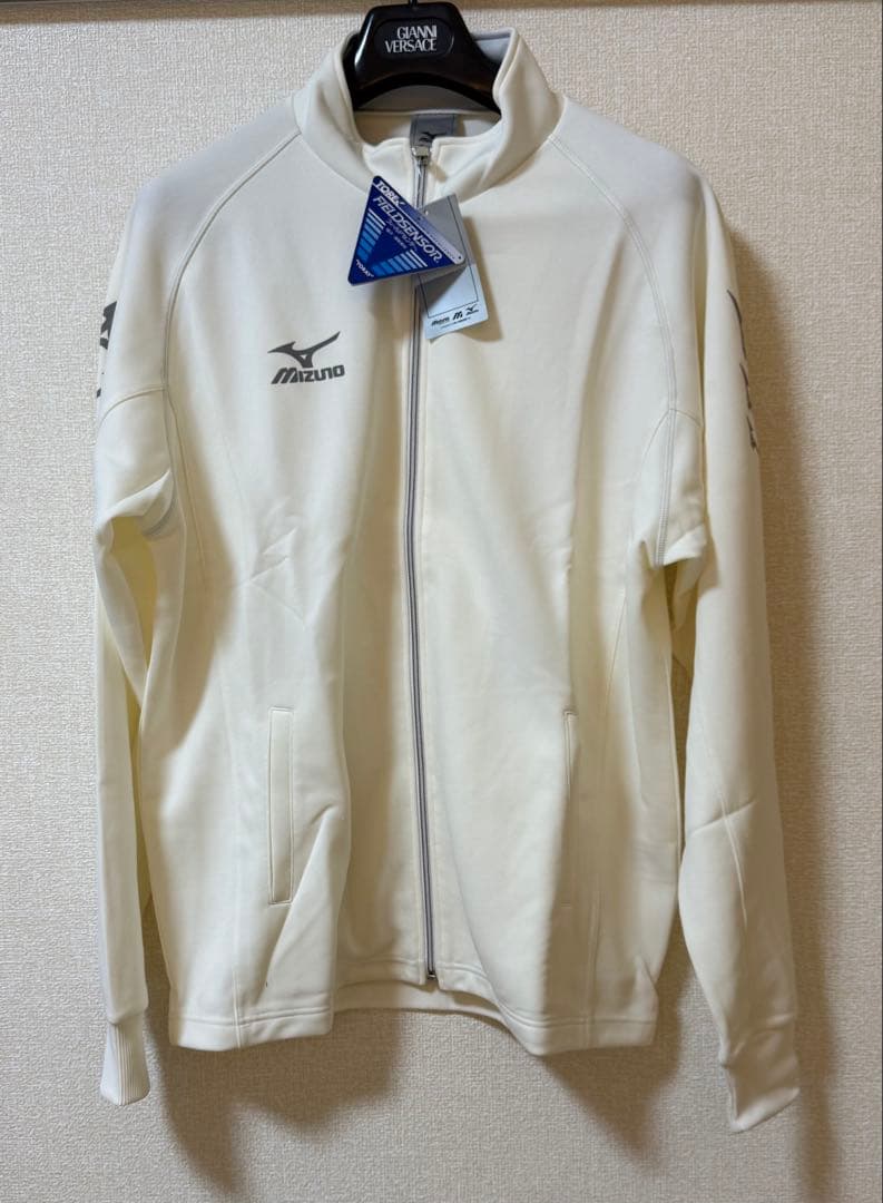【新品タグ付き】MIZUNO（ミズノ）トレーニングジャケット Oサイズ ホワイト