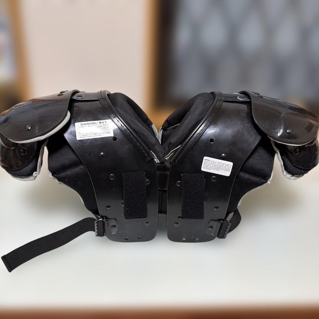 送料無料◆COMBAT◆アメフトショルダーパッドCP36L SMALLサイズ