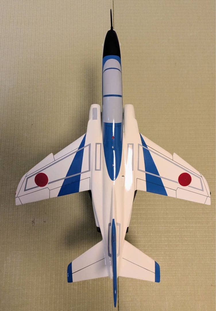 小牧基地祭記念！T-4ブルーインパルス木製ソリッドモデル　約1/38スケール