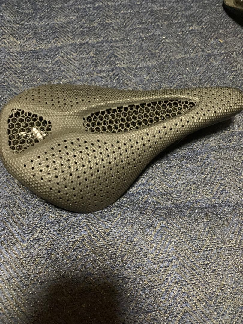 SPECIALIZED POWER PRO MIRROR サドル 143mm