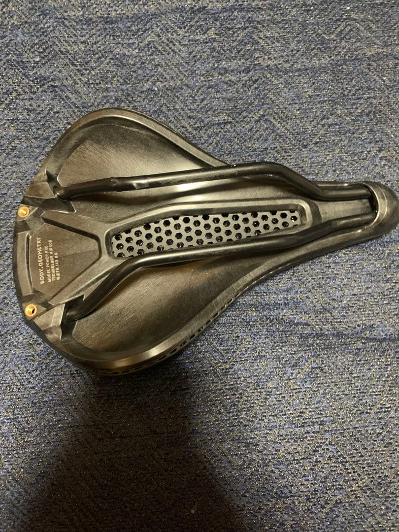 SPECIALIZED POWER PRO MIRROR サドル 143mm