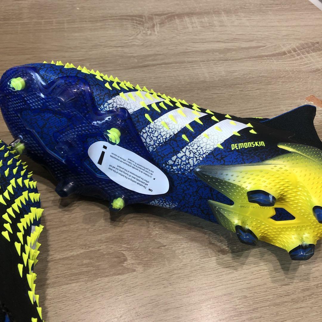 adidas predator フリーク ➕FG