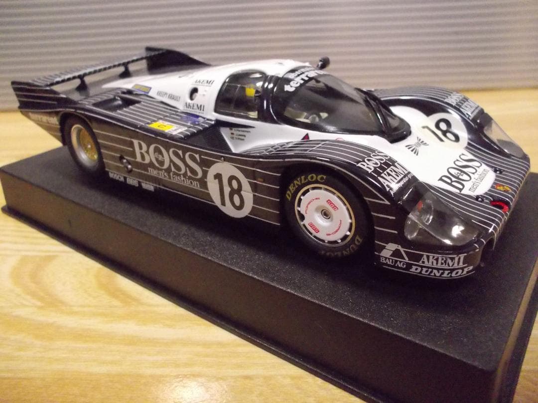 Slot.it Porsche 956C スロットカー1/32