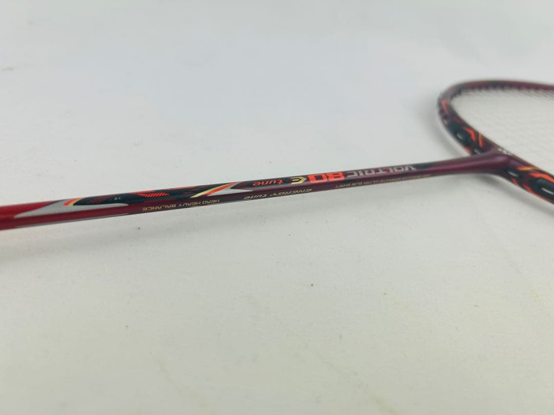 YONEX VOLTRIC 80 E-tune 4UG5 バドミントンラケット