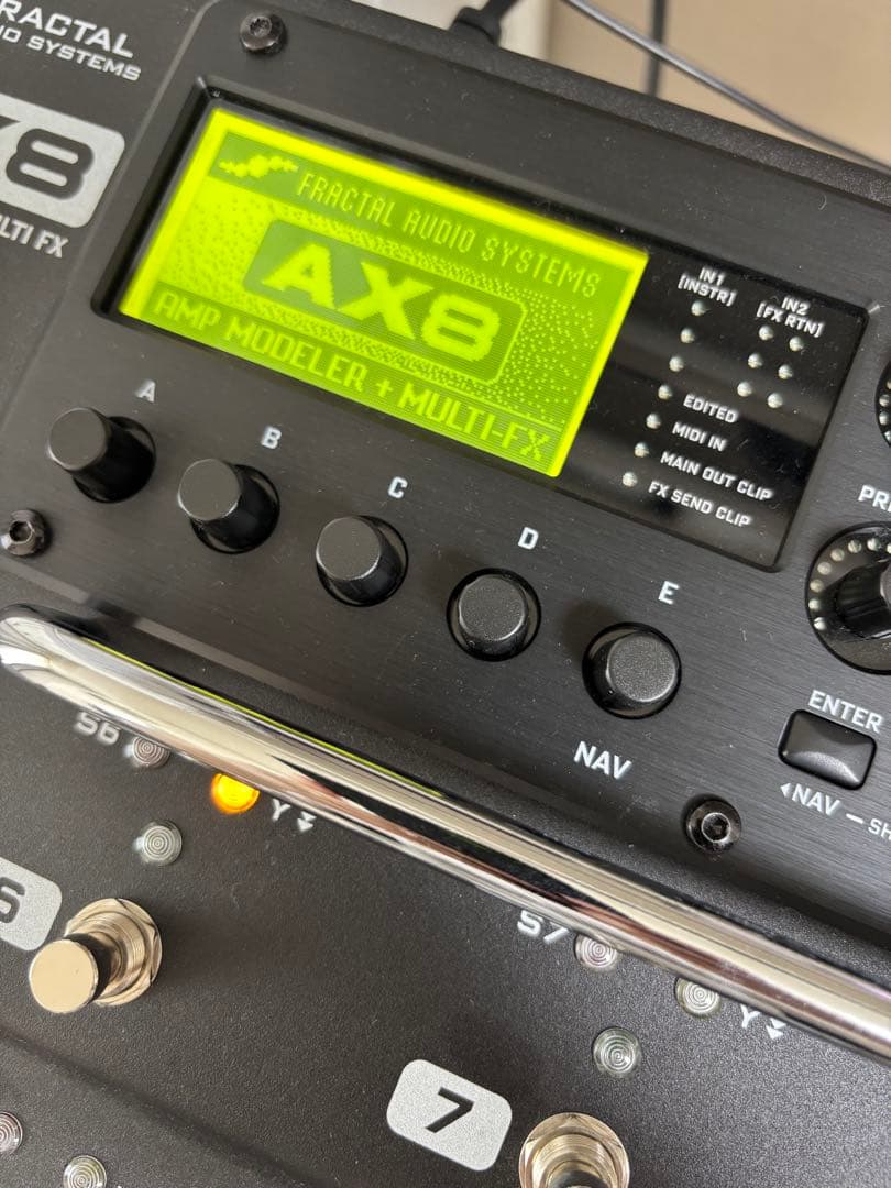 【美品】AX8 Fractal Audio Systems ギタープロセッサー