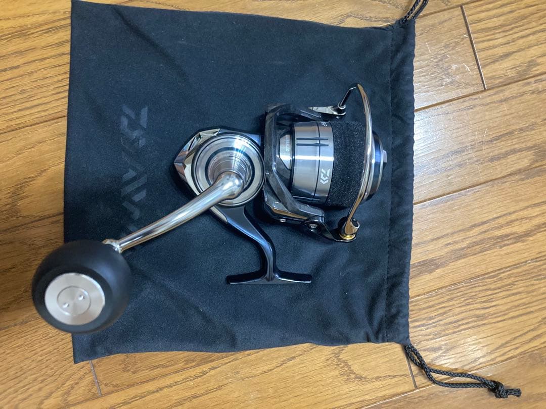 セルテートSW 8000P スピニングリール