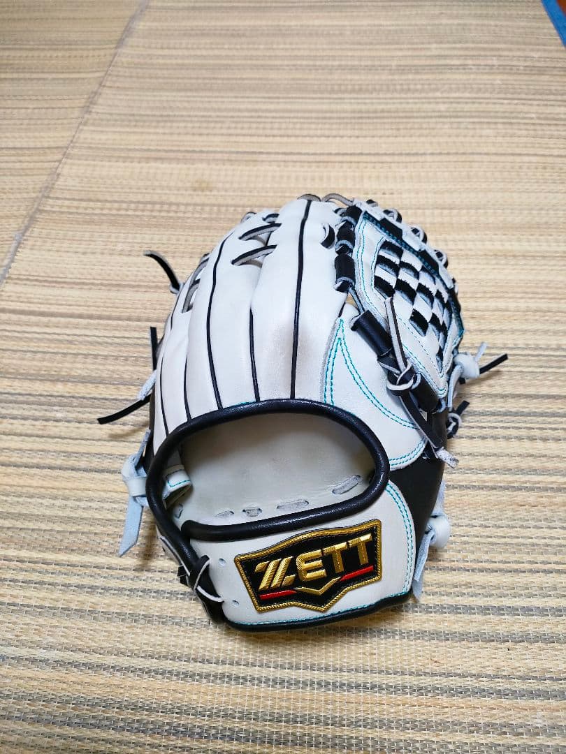 ZETTプロステイタス　軟式用グローブ（店舗別注オーダー、源田モデル、236型）
