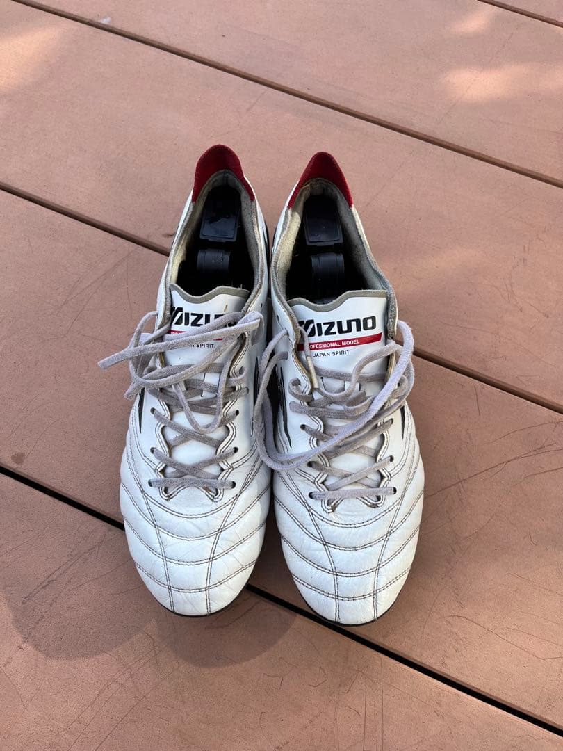Mizuno モレリアネオ　取り返し式スパイク