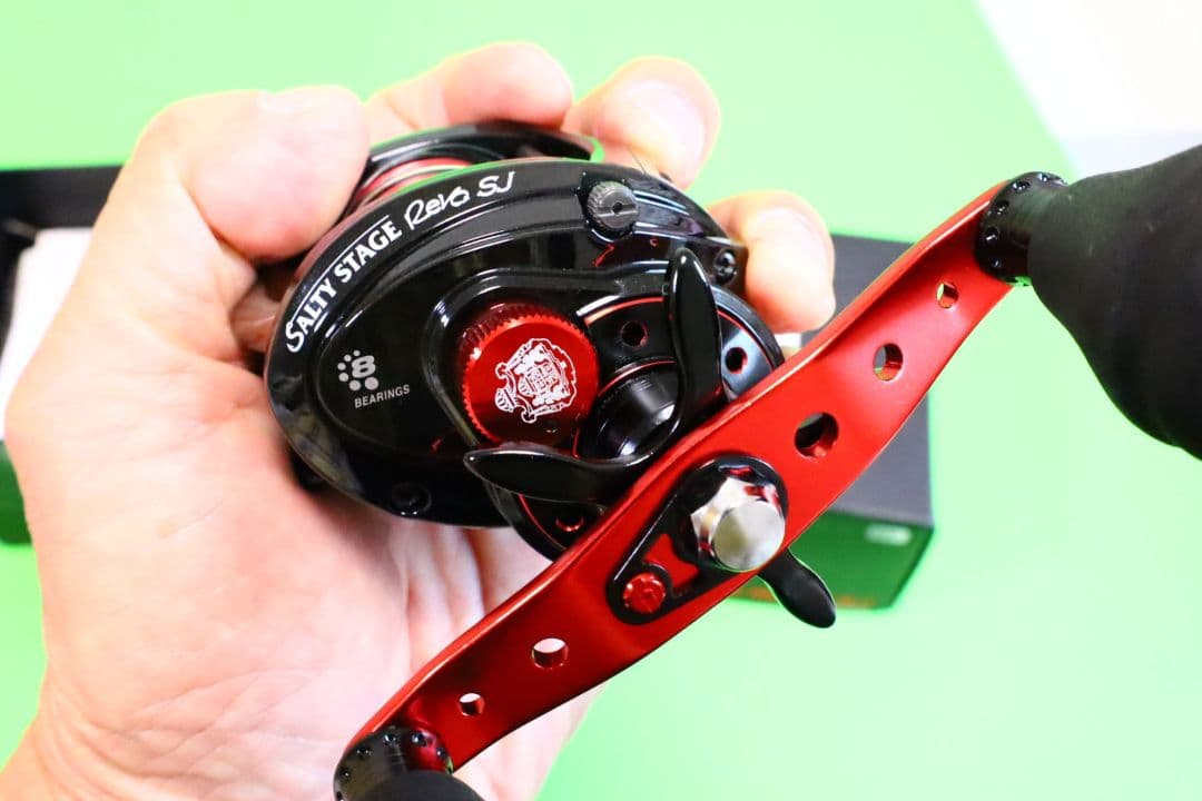 Abu Garcia Salty Stage Revo SJ 両軸リール