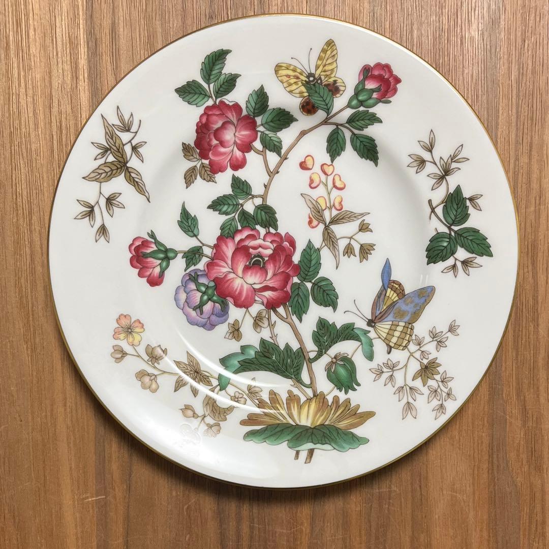美品◇ウェッジウッド◇チャーンウッド◇スープ皿&デザート皿 2枚セット◇黒蕾