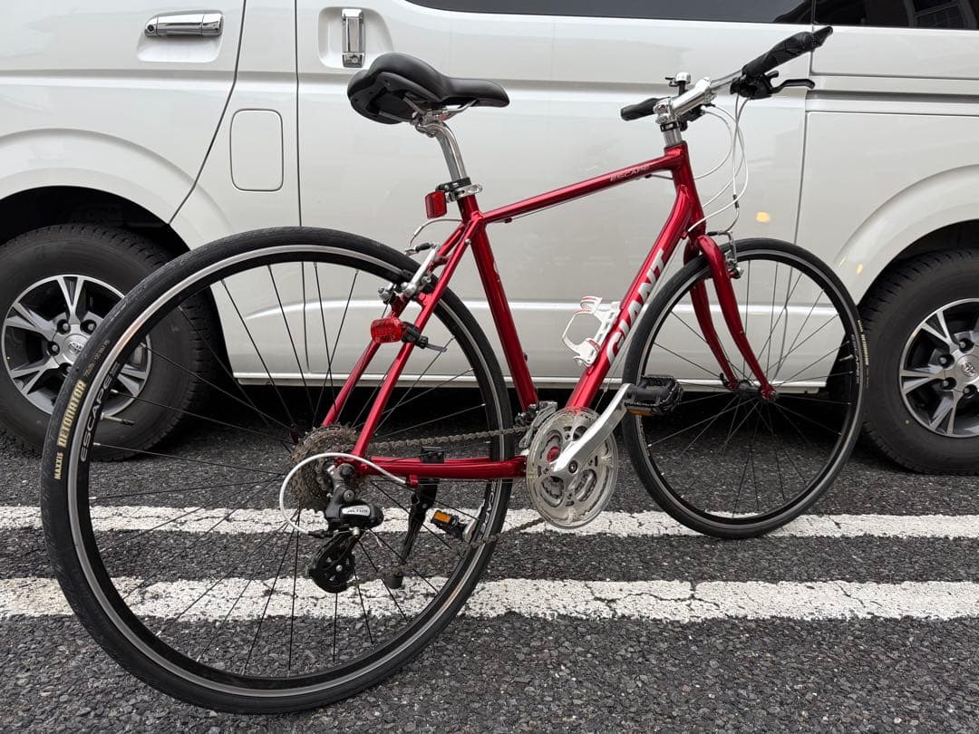 手渡し希望GIANT ESCAPE R3 クロスバイク 美品 良好 室内保管