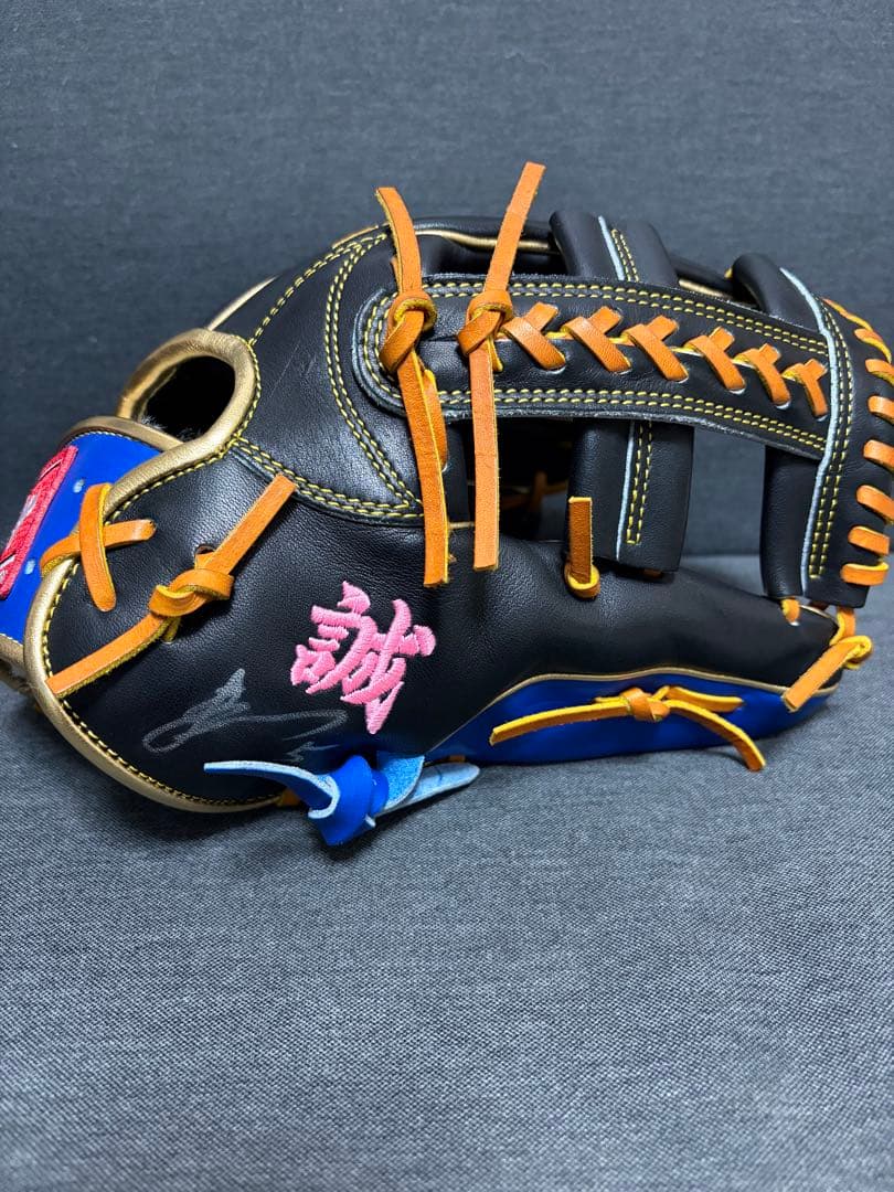 58.52.00.2.37 門脇誠　プロ支給品グローブ　サインボール付