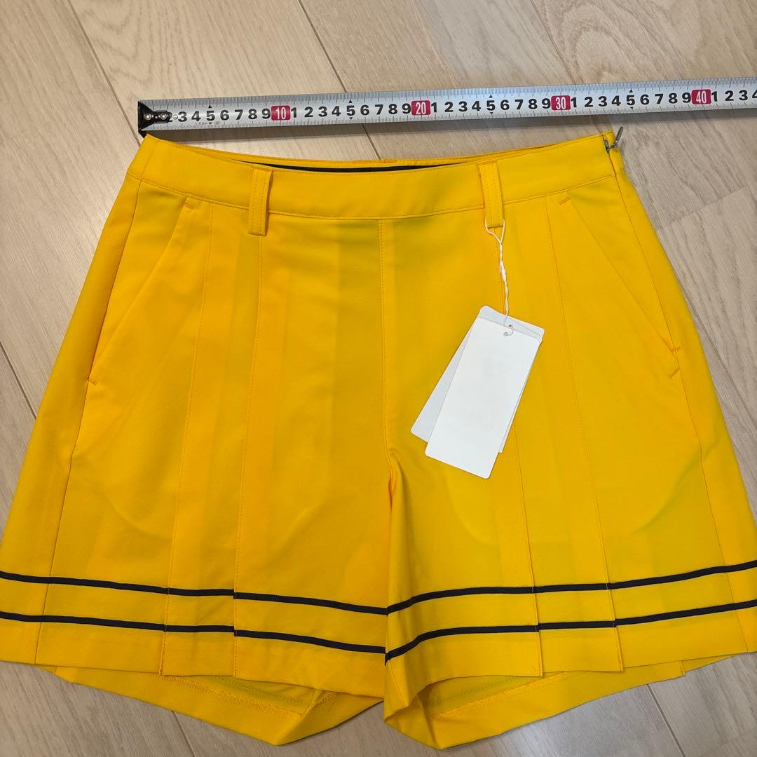 【TaylorMade】新品✨春夏ゴルフ　上下セット　ゴルフセットアップ
