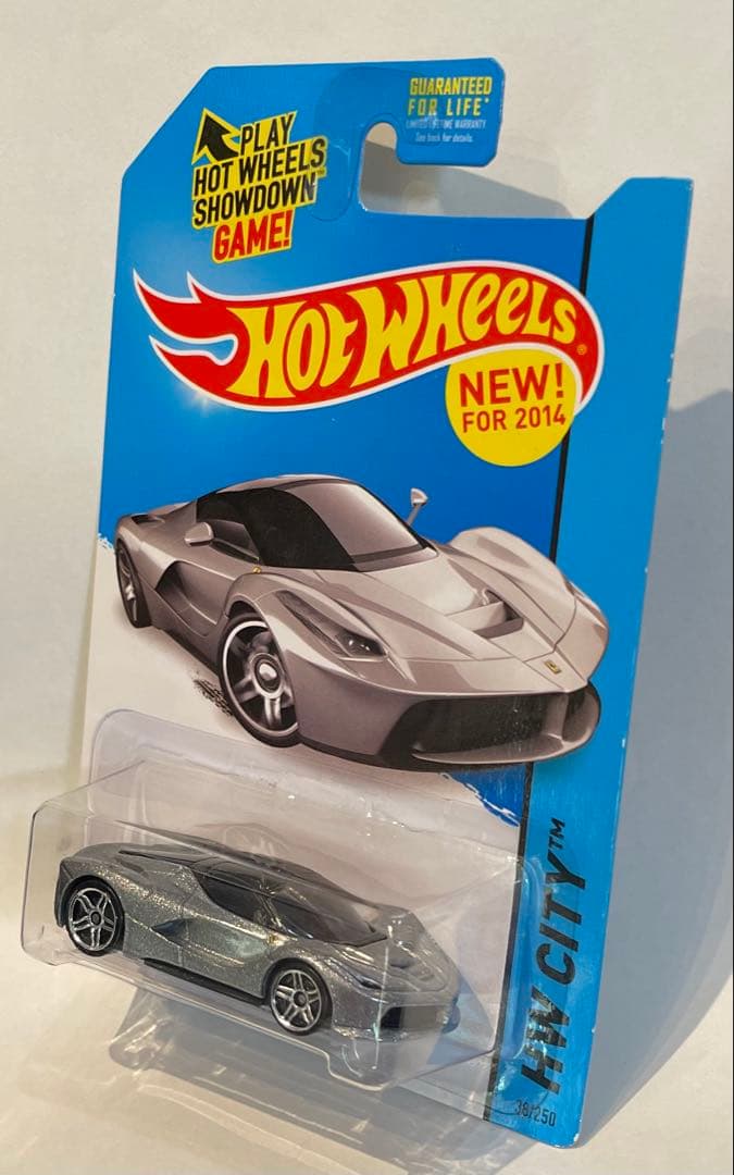 ホットウィール ラフェラーリ シルバー