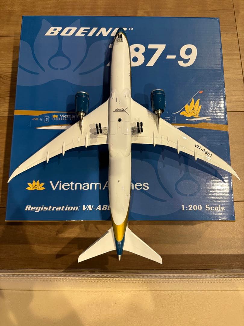 Vietnam Airlines Boeing 787-9 1:200スケール