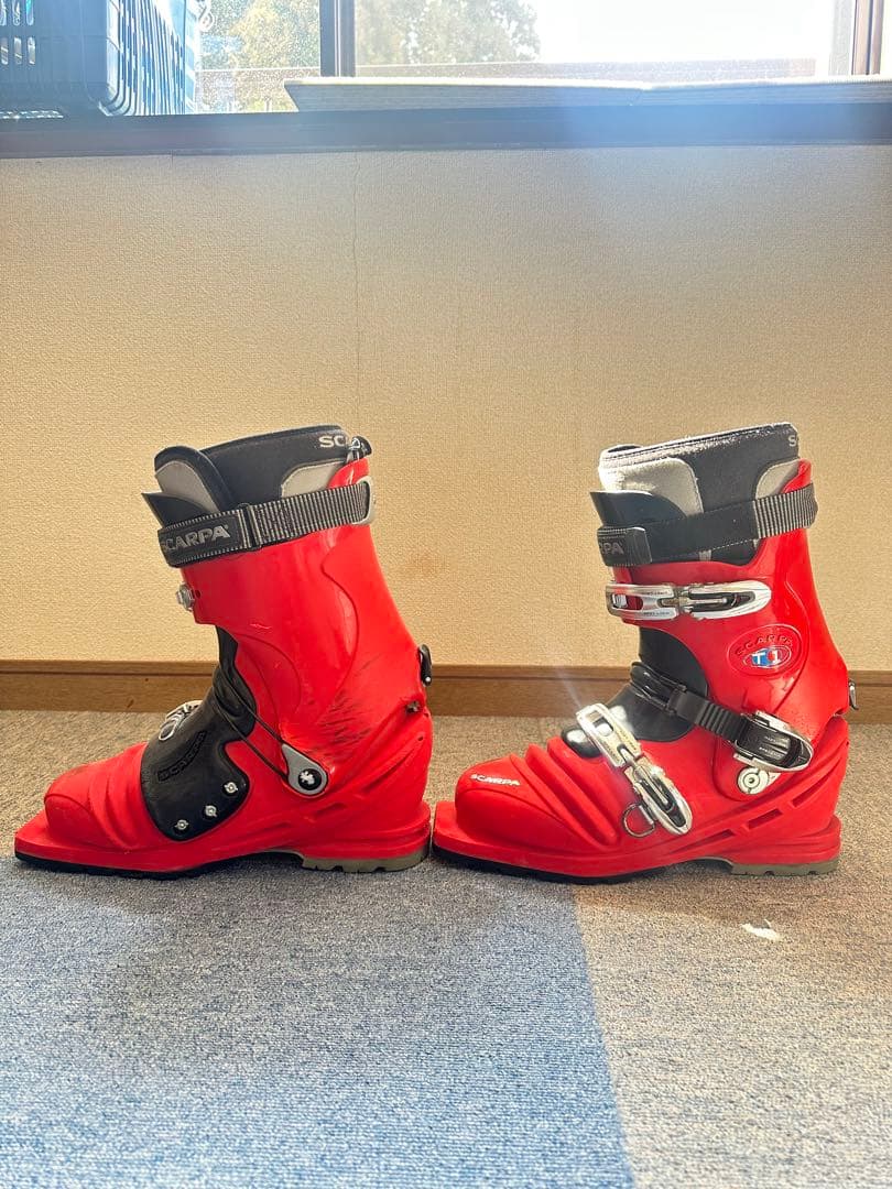 SCARPA T1 テレマークブーツ