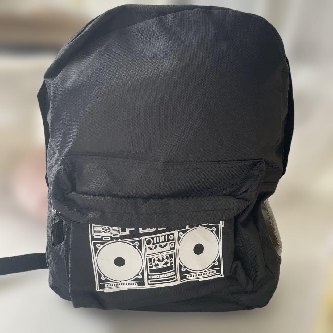 新品未使用FYDELITY スピーカー付きリュック　レトロ　ブラック
