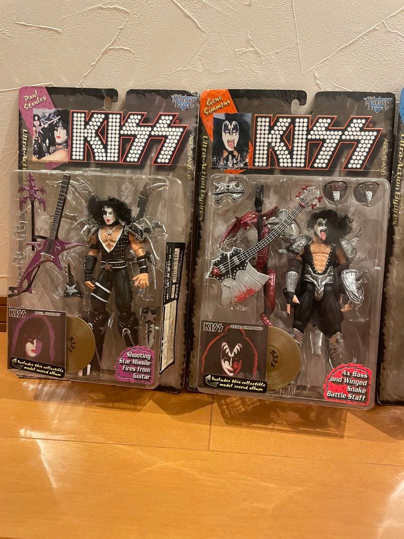 KISS フィギュアセット 未開封