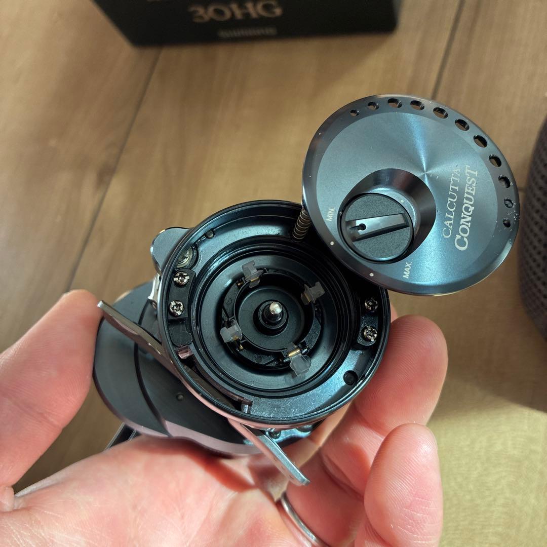 リール SHIMANO CALCUTTA CONQUEST 30HG