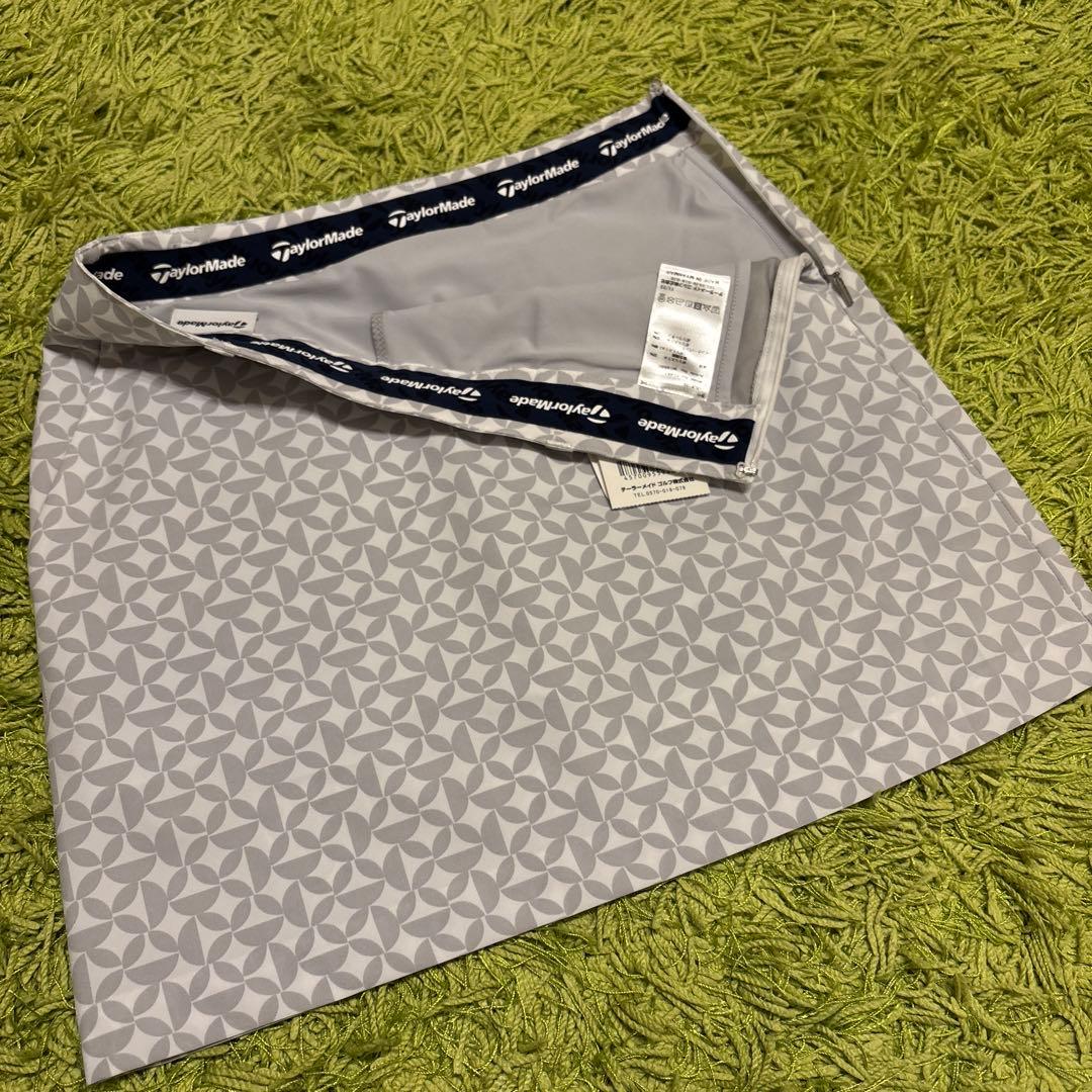ラスト１点【TaylorMade】XS 新品✨総柄ロゴスカート　インナー付