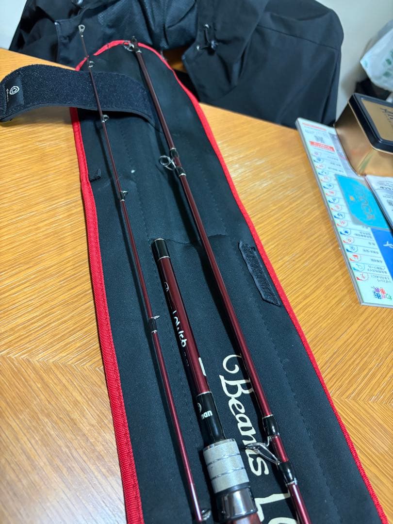 Beamis LOWER 7.3L ルアーロッド