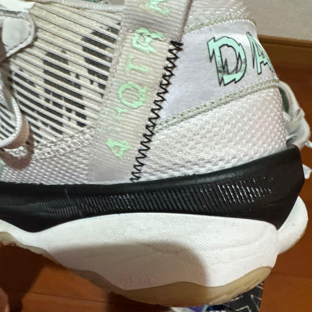 adidasDame8バッシュ28.5cm リラード 箱付き ブラック ホワイト