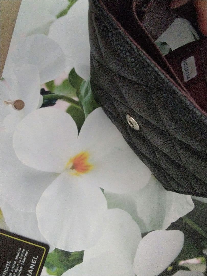 CHANEL 三つ折り財布 (本革)♥28日限定値下げ29999→