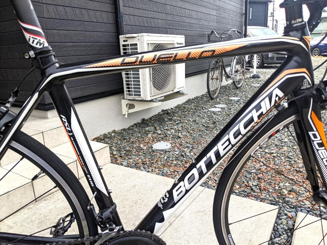 引取限定 極上美品 Bottecchia ロードバイク コンポ105 超軽量
