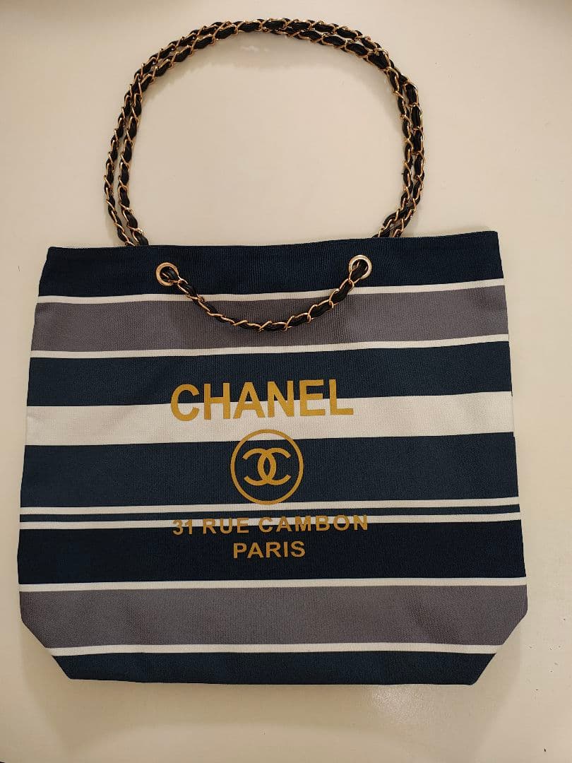 CHANEL シャネル　正規ノベルティ　ストライプ トートバッグ　大容量