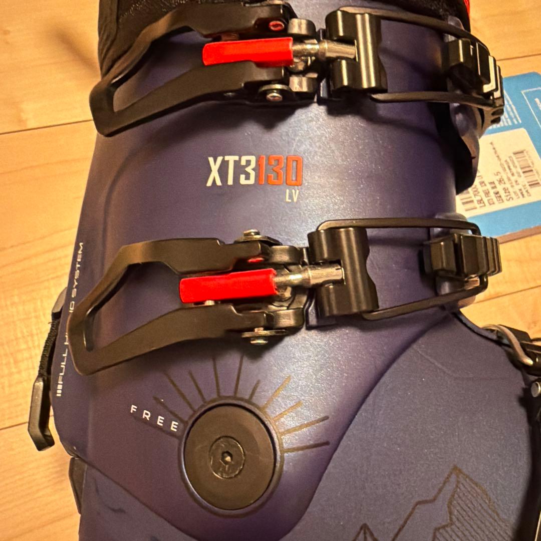 LANGE XT 130 LV ネイビー スキーブーツ