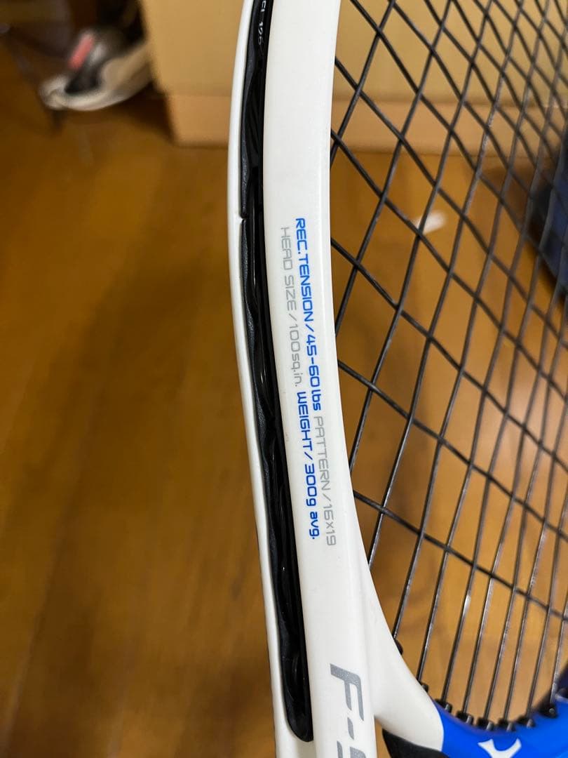 Mizuno F300 テニスラケット G2