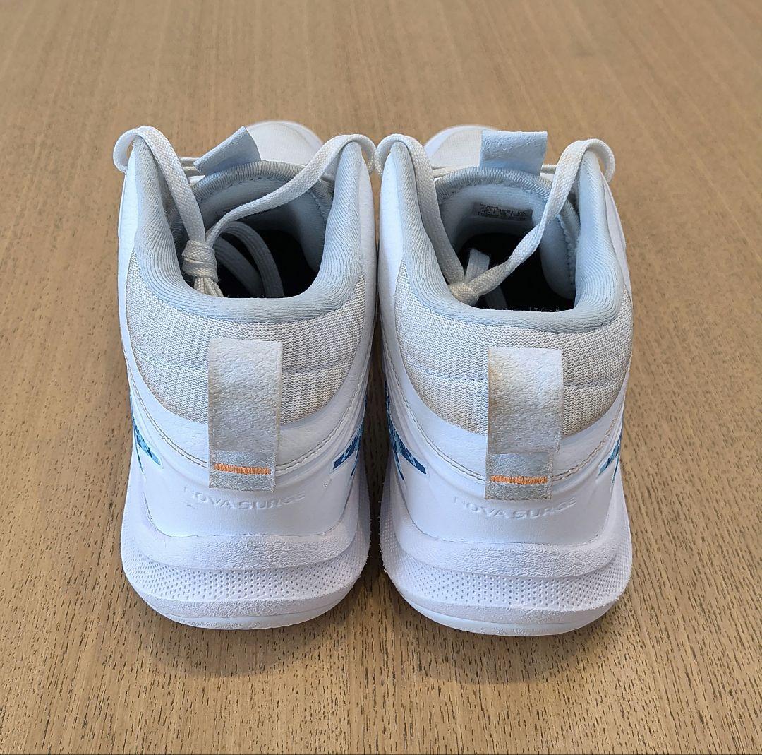 ASICS　NOVA　SURGE3　25.5cm