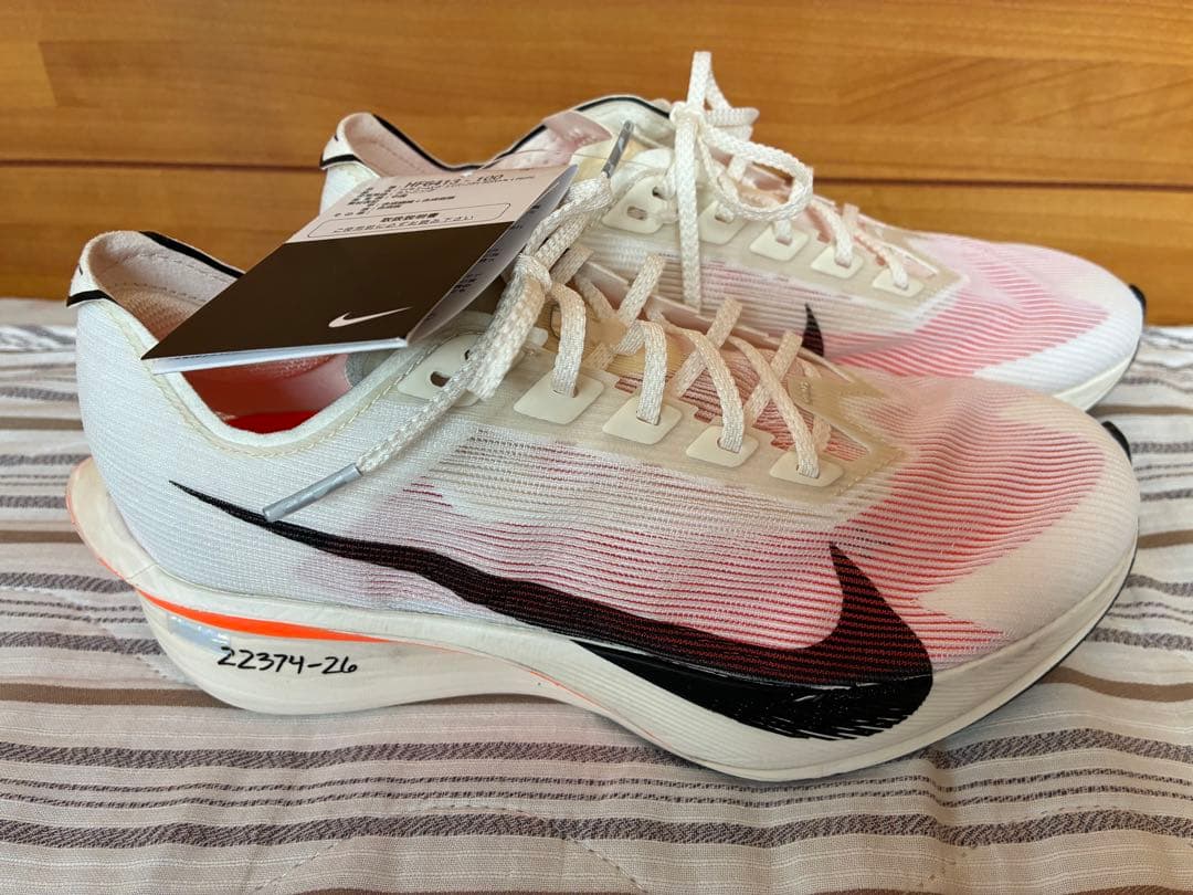 [新品][値下]NIKE ヴェイパーフライネクスト%4 proto 25.0cm