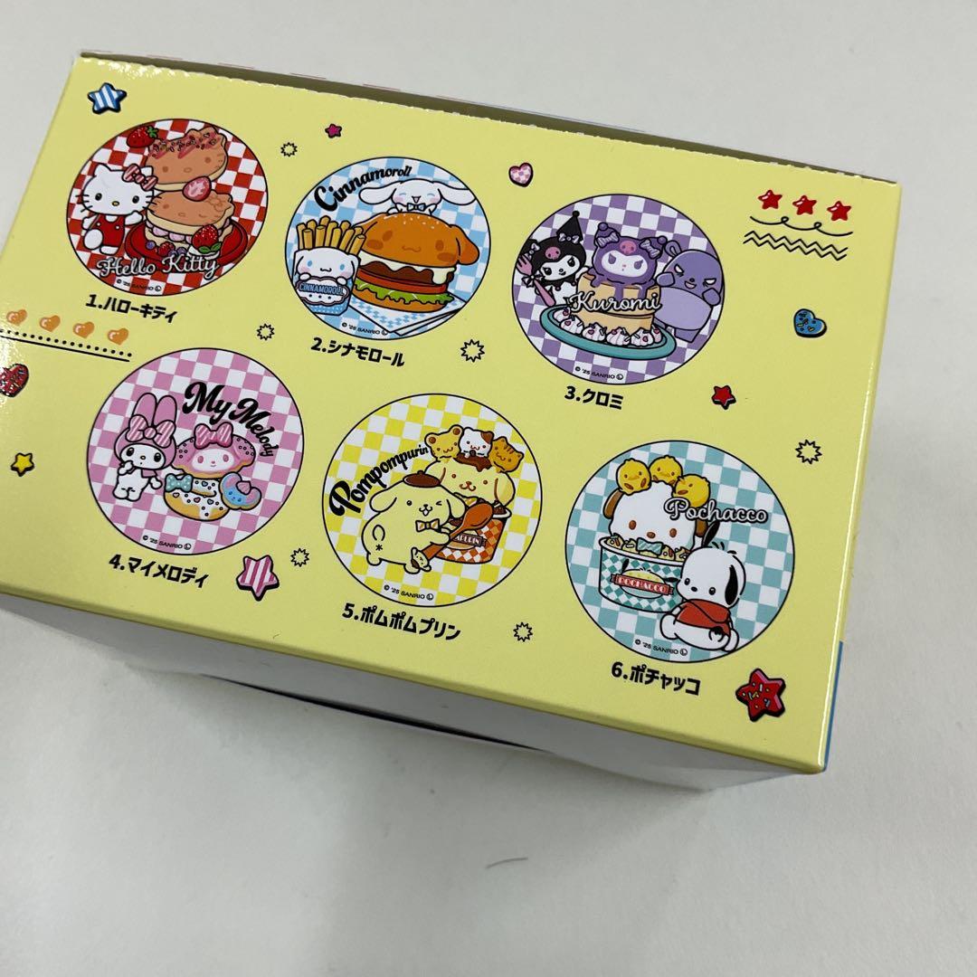 トレーディングカンバッジ 全12種 12個入セット サンリオキャラクター缶バッジ