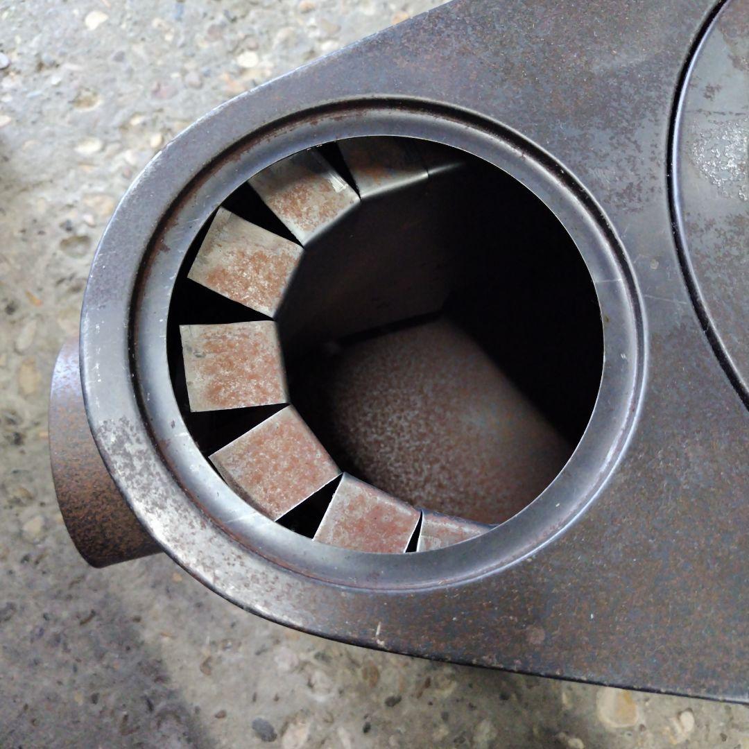LION STOVE 薪ストーブ 　レトロ