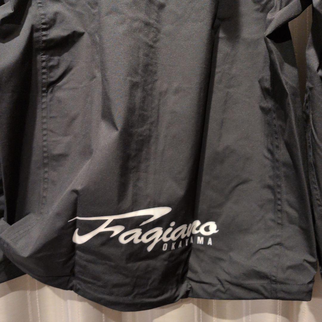 ロゴス ファジアーノ岡山 ジャケット