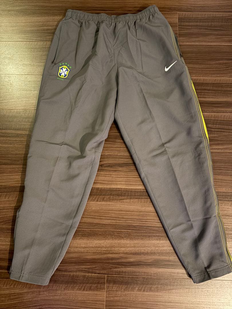 極美品　完売品　NIKE ブラジル代表 トータル90 上下セット　US M