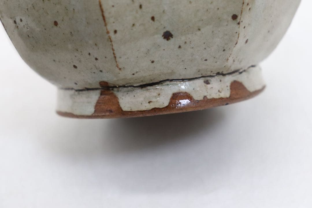 朝鮮青磁　瓶　朝鮮美術　高さ約27.7cm 送料込み260407
